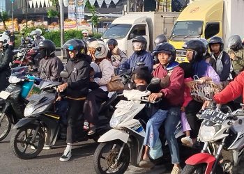 arus pemudik motor