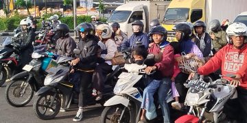 arus pemudik motor