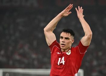 Joey Pelupessy menunjukkan kualitasnya di lini tengah Timnas Indonesia. (ANTARA FOTO/Hafidz Mubarak A)