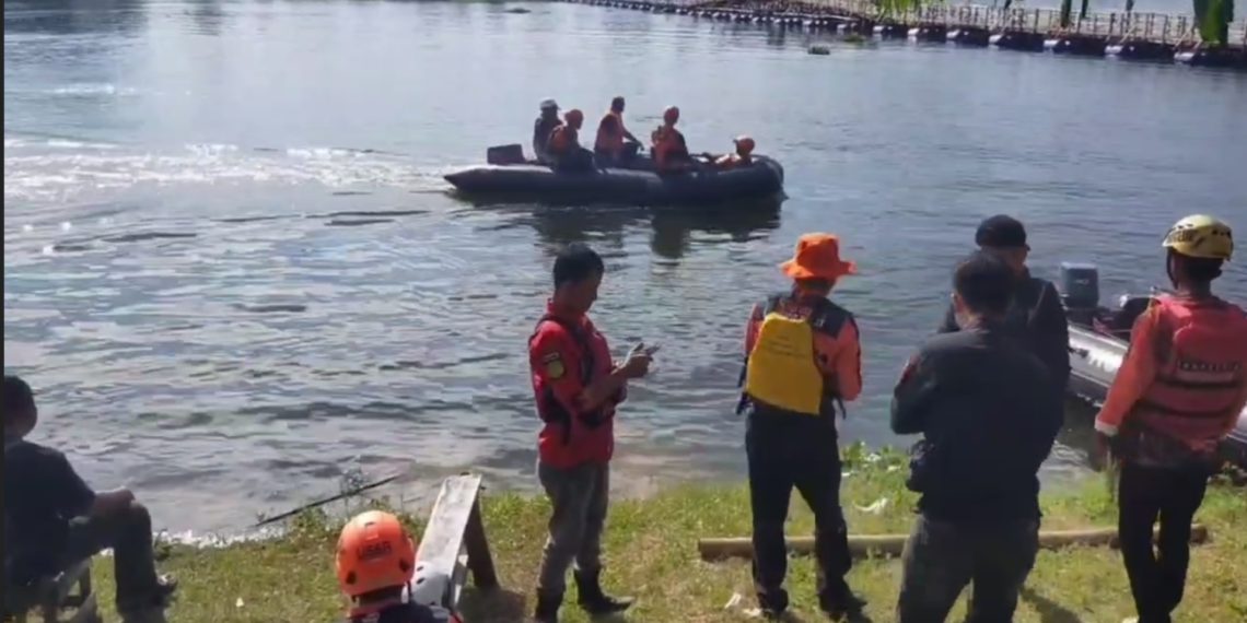 tenggelam di Waduk Saguling