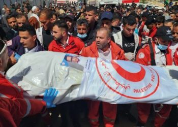 15 Tenaga Medis Ditembak Mati dengan Sengaja oleh Pasukan Israel