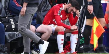 MU Terjebak Kemunduran, Liverpool Rebut Gelar Ke-20