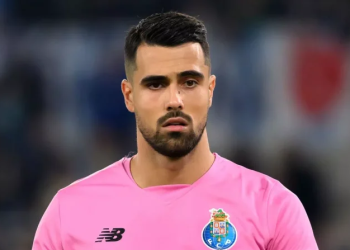 Diogo Costa Pengganti Ederson yang Rentan Cedera