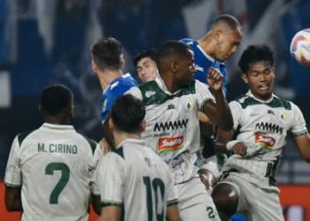 Babak Pertama, Persib Unggul 1-0 Atas PSS Sleman