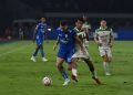 Tyronne Cetak Brace, PSS Sleman Digilas Persib 3-0