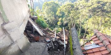 tembok penahan tanah