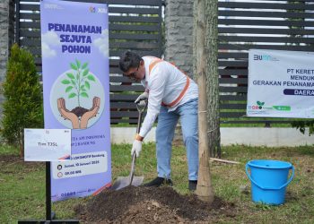 Program TJSL KAI Daop 2 Dukung Masyarakat dan Alam