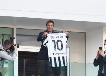 Del Piero Kini Resmi Jadi “Mister”