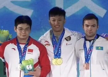 205 Kg! Rahmat Erwin Tulis Sejarah Baru