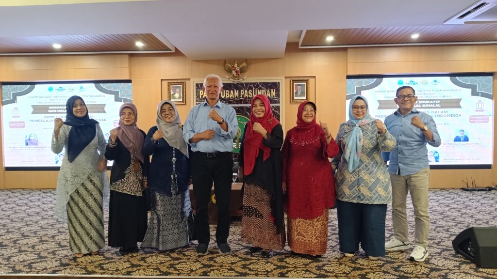 Seminar bertema Deep Learnin