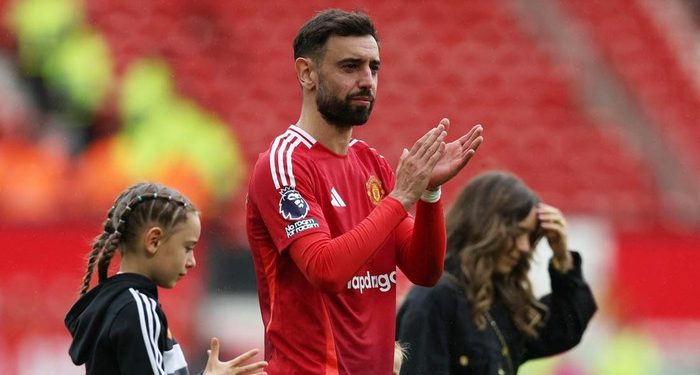 Bruno Fernandes menuju ke Al Hilal? (Foto: REUTERS/Chris Radburn)