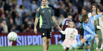 Tangisan Emiliano Martinez Picu Spekulasi