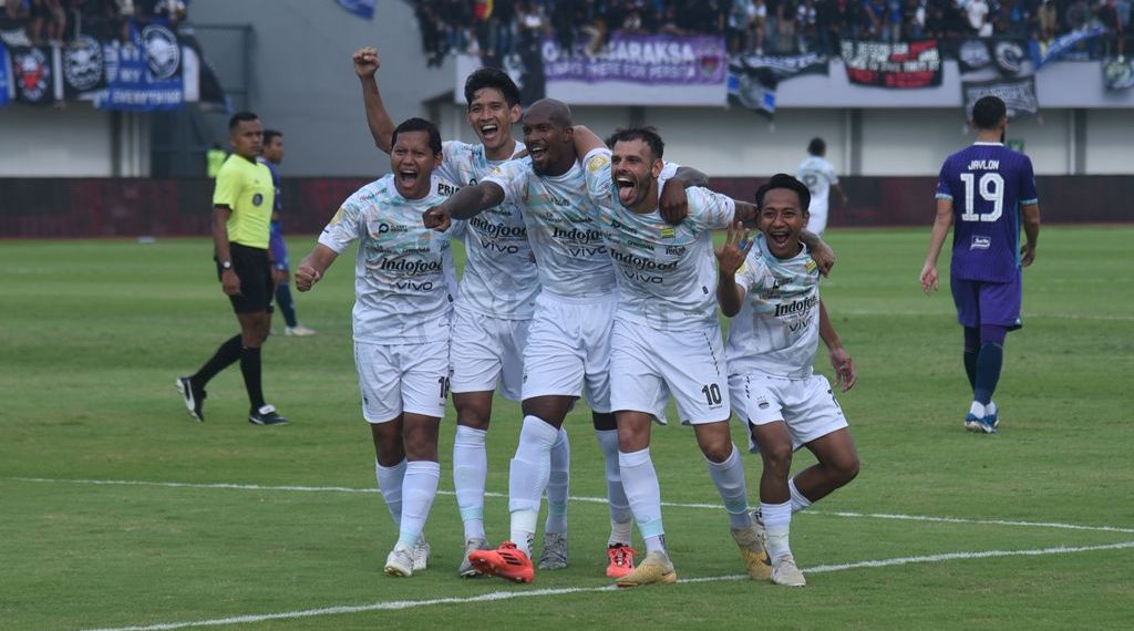 Persib Gagal Menang di Kandang Persita