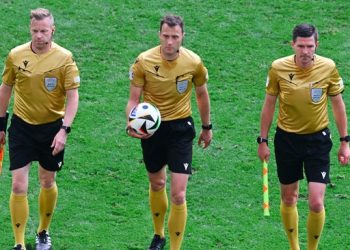 Felix Zwayer Pimpin Final Liga Europa MU vs Tottenham