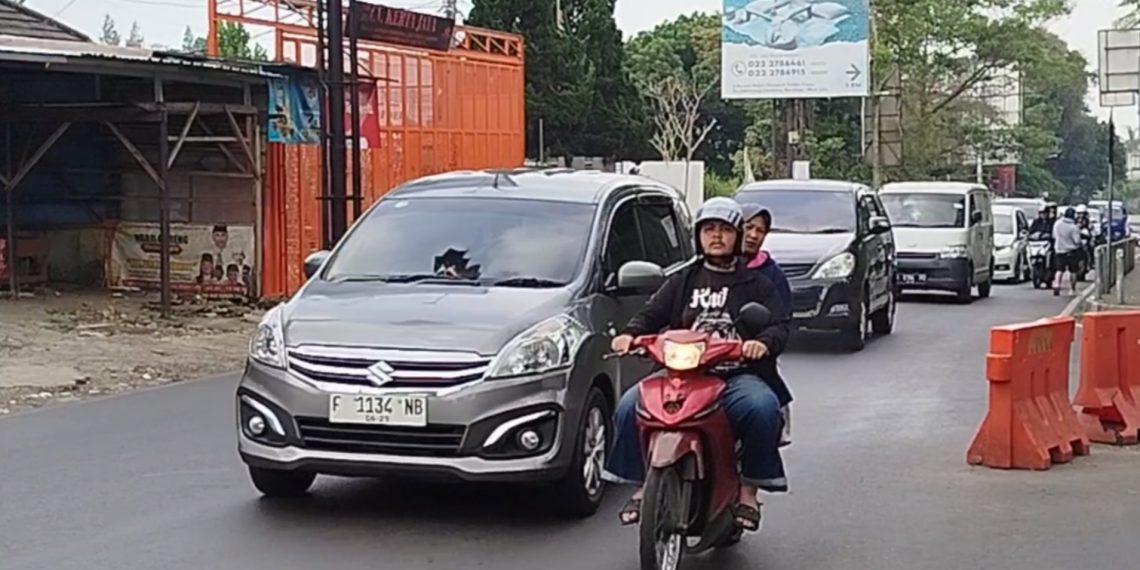 lalu lintas lembang