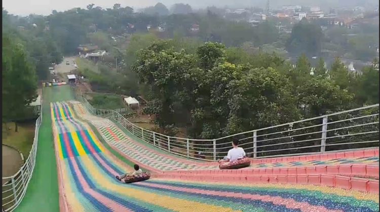 Rainbow Slide Lembang