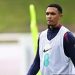 Bek baru Real Madrid Trent Alexander-Arnold memilih untuk mengenakan nomor punggung 12, yang pernah dipakai bek kiri legendaris, Marcelo.(AFP/PAUL ELLIS)