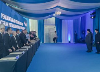 PTDI Teken Kontrak Penjualan 6 Helikopter AW189 di Indo Defence 2024