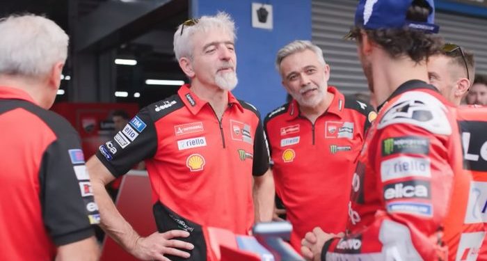 Manajer Tim Ducati Lenovo, Davide Tardozzi, menaruh harapan kepada Francesco Bagnaia untuk meraih kemenangan di MotoGP Belanda 2025. (TANGKAPAN LAYAR YOUTUBE.COM/MOTOGP)