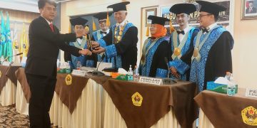 Erga Raih Doktor Ilmu Hukum Pascasarjana Unpas, Bahas Lembaga