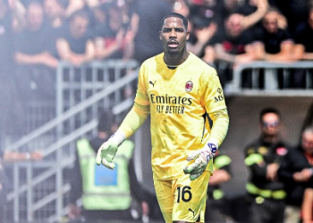 kiper utama AC Milan, Mike Maignan. (instagram/@magicmikemaignan)