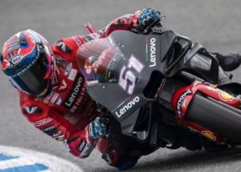 Michele Pirro melakukan tes tertutup di Sirkuit Jerez (Foto: Instagram/@michelepirro51)