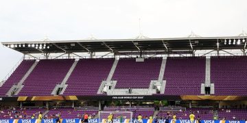 Piala Dunia Antarklub 2025 makin sepi, laga Ulsan HD vs Mamelodi Sundowns cuma ditonton sekitar 3 ribu orang. (Foto: Megan Briggs/Getty Images)