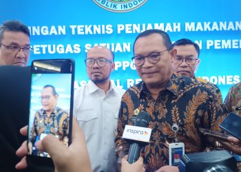 Keracunan makanan gratis sekolah