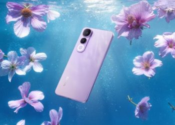 Vivo Y400 Hadirkan Kamera Bawah Air 50MP dan Layar Borderless