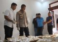 Petugas Satuan Reserse Narkoba Polrestabes Bandung berhasil meringkus seorang pria berinisial IB, penjaga gudang penyimpanan 1,4 juta butir obat-obatan terlarang. (Ave/pasjabar)