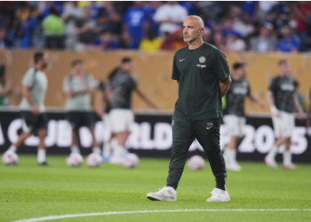 Manajer Chelsea, Enzo Maresca. (c) AP Photo/Chris Szagola