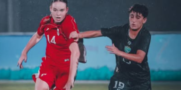 Timnas Putri Indonesia menderita kekalahan 0-2 dari Pakistan pada laga kedua Grup D Kualifikasi Piala Asia Wanita 2026, Rabu (2/7) malam WIB. (instagram/@timnasindonesia)