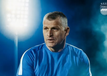 pelatih kiper Persib Mario Jozic. (instagram/@persib)