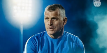 pelatih kiper Persib Mario Jozic. (instagram/@persib)