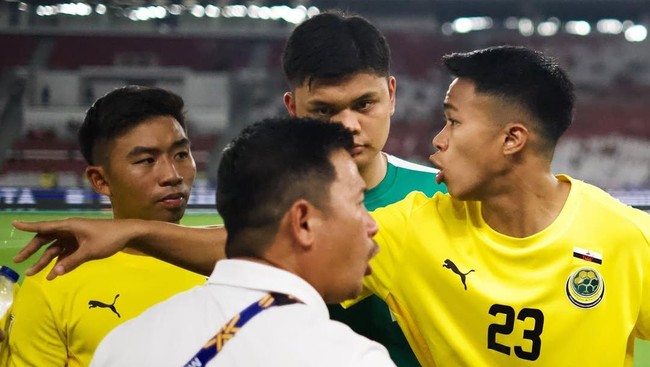 Pemain Brunei saat saling memberi arahan di Piala AFF U-23 2025. (Dok Brunei)