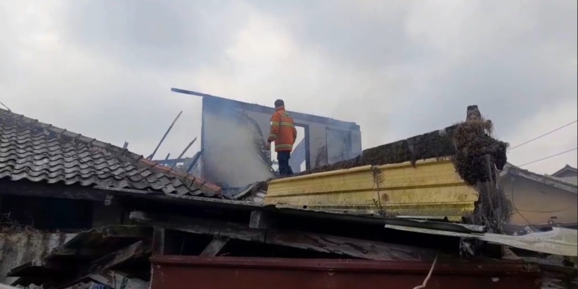 Kebakaran Padalarang