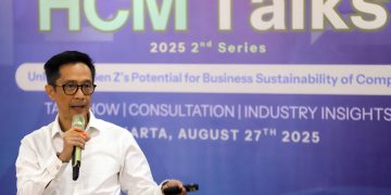 SBM ITB gelar HCM Talks 2025 bahas peran Gen Z dalam keberlanjutan bisnis dan target pertumbuhan ekonomi RI 8% menuju Indonesia Emas 2045. (Eci/pasjabar)