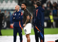 Pemain Juventus Douglas Luiz (AFP)