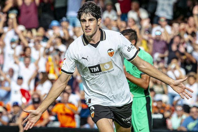 Gelandang Valencia, Javi Guerra (c) Valencia Official