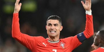 Cristiano Ronaldo meninggalkan Lionel Messi di daftar top scorer Kualifikasi Piala Dunia. Posisi Ronaldo kini cuma kalah dari Carlos Ruiz (Guatemala). (PATRICIA DE MELO MOREIRA/AFP)
