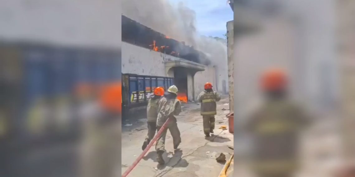 Gudang Sampah Kiaracondong