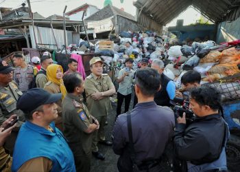 pengawasan sampah liar