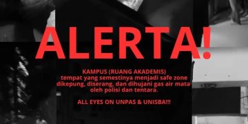 Unisba dan Unpas Diserang Gas Air Mata, Mahasiswa Tumbang Massal