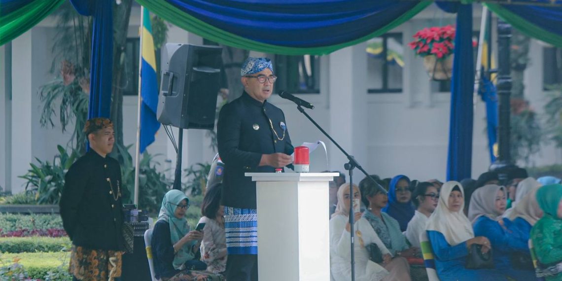 Upacara Hari Jadi ke-215