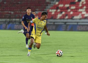 Beckham Putra di laga Persita vs Persib di Stadion Kapten I Wayan Dipta, Sabtu (27/9/2025). (Foto: Official Persib)