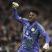 Selebrasi Andre Onana pada laga MU vs Lyon di Liga Europa musim 2024/2025 (c) AP Photo/Jon Super