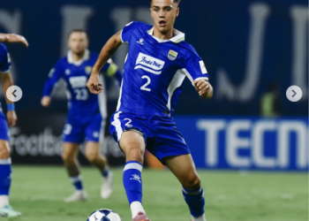 Babak pertama Persib vs Lion City Sailors berakhir 0-0. Maung Bandung kesulitan cetak gol meski banyak peluang. (instagram/@persib)