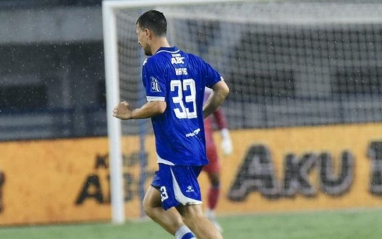 Gelandang Persib Bandung, Thom Haye Sumber : persib.co.id