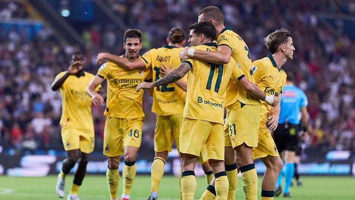 AC Milan menang telak 3-0 atas Udinese di Bluenergy Stadium. Christian Pulisic cetak brace, Fofana sumbang gol, Rossoneri naik ke posisi 3 klasemen Serie A. (Getty Images/Emmanuele Ciancaglini)
