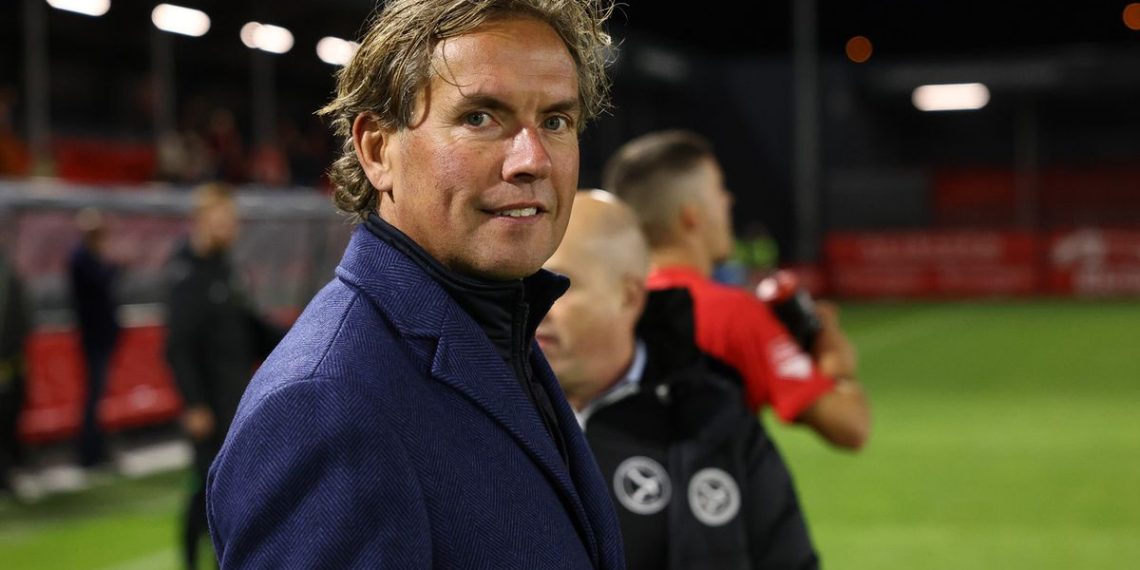 Pelatih asal Belanda, Alex Pastoor, saat masih menukangi Almere City pada Liga Belanda 2023-2024.(TANGKAPAN LAYAR)